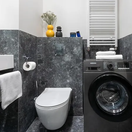 Appartamento Apartamenty-wroc Ksiecia Witolda By The River Breslavia