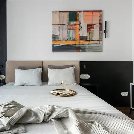 Apartment Apartamenty-wroc Ksiecia Witolda By The River Wroclaw