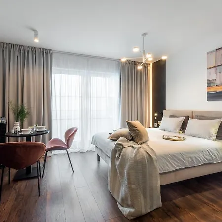 Apartamenty-wroc Ksiecia Witolda By The River Appartamento Breslavia