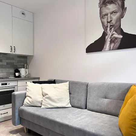 Apartamenty-wroc Ksiecia Witolda By The River *