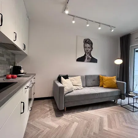 Apartamenty-wroc Ksiecia Witolda By The River *