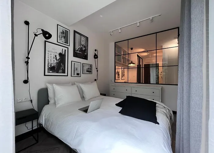 Apartamenty-wroc Ksiecia Witolda By The River Apartment *