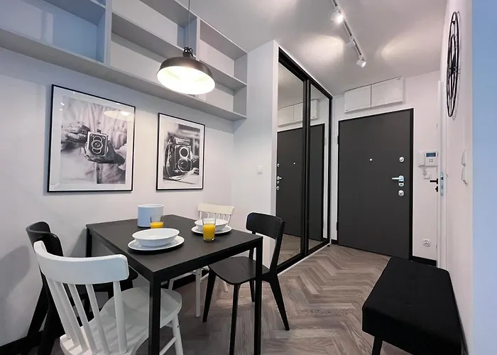 Apartamenty-wroc Ksiecia Witolda By The River Apartment Wroclaw