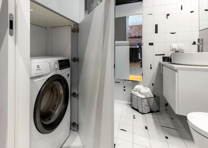 Apartment Apartamenty-wroc Ksiecia Witolda By The River Wroclaw