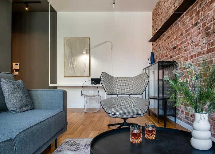 Apartment Apartamenty-wroc Ksiecia Witolda By The River